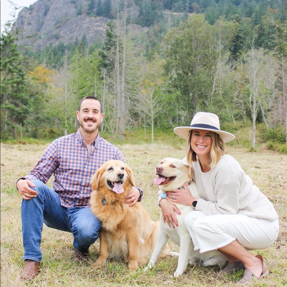 Welcome to my closet! - Picture 3 of 6